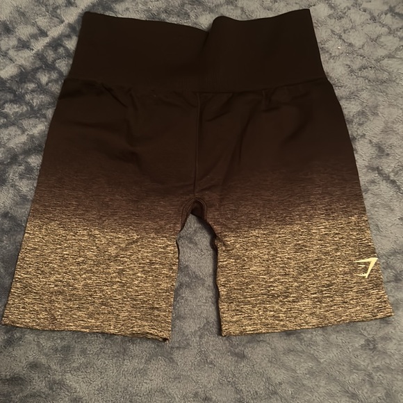 Gymshark size small shorts - Picture 2 of 2